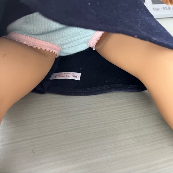 Molly American Girl Doll w/glasses - Picture 5 of 6